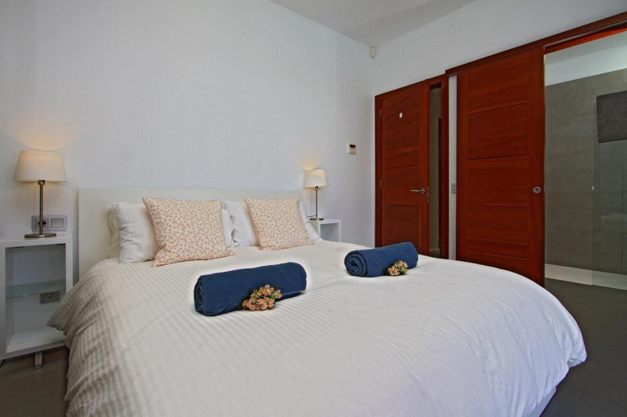 Luxury Los Mojones Villa Short Walk To Old Town Private Heated Pool Villa Los Mojones Angie Puerto Del Carmen Tías Exterior foto